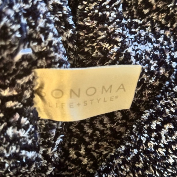 Sonoma black and white fuzzy pants - Picture 2 of 6